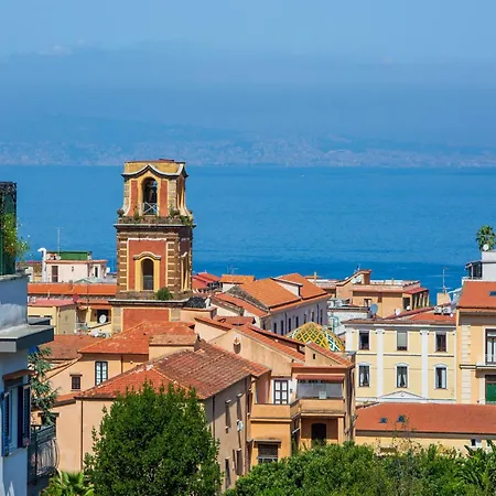 Apartment In Sorrento Near Piazza Tasso * Península Sorrentina